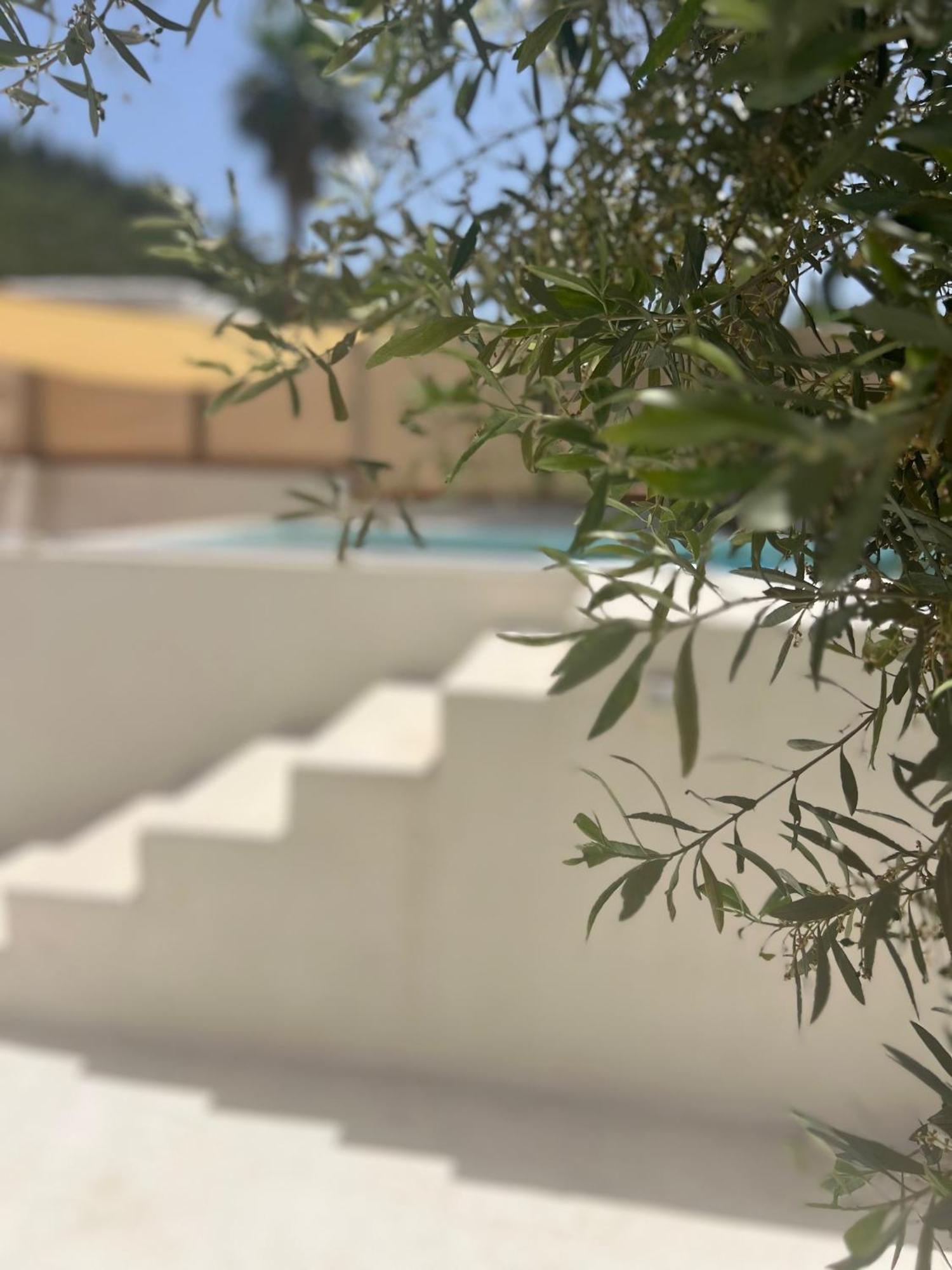 Rustic Hill Private Pool Suites Kalamata Extérieur photo
